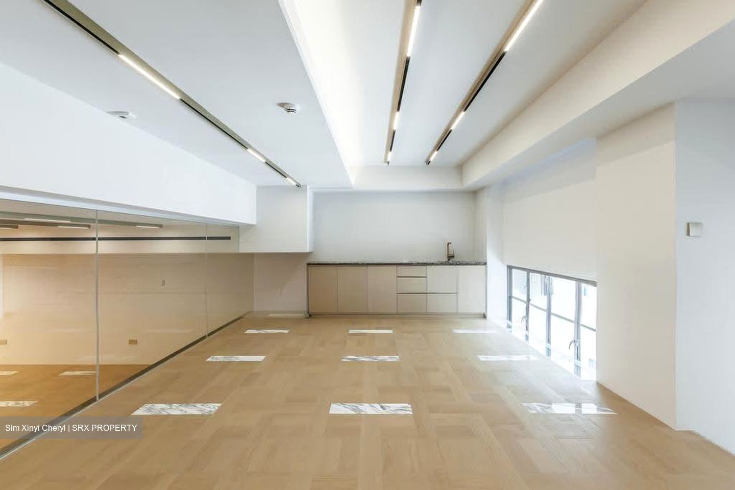 Amoy Street (D1), Office #630305351